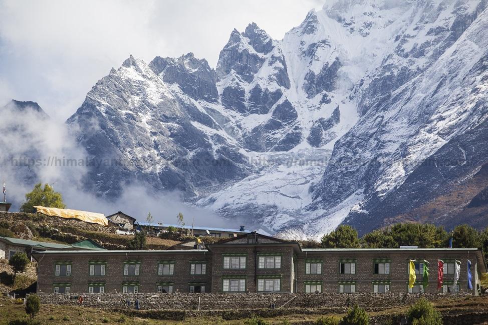 EVEREST YETI TRAIL